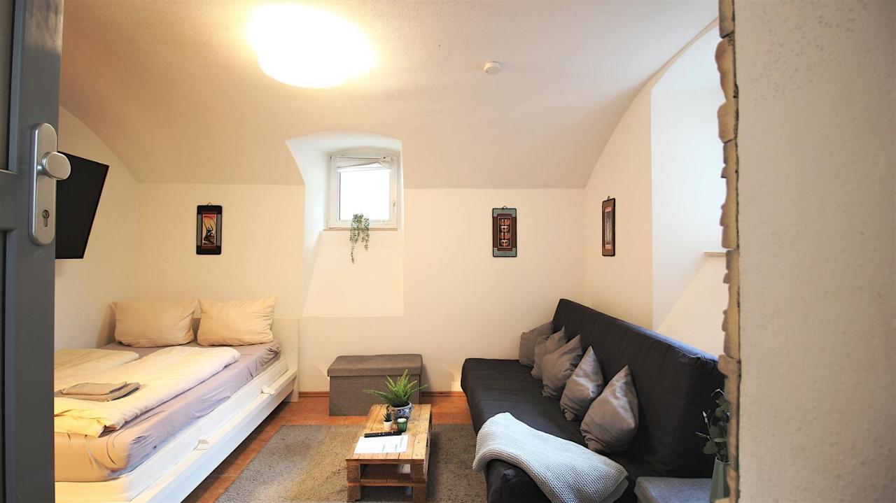 Xxx Fully Equipped Apartment Near Main Station! Wurzburg Bagian luar foto